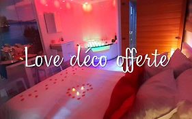 Le Bijou avec Jacuzzi et Sauna, Terrasse plein sud, Wifi, Clim, Parking Privatif