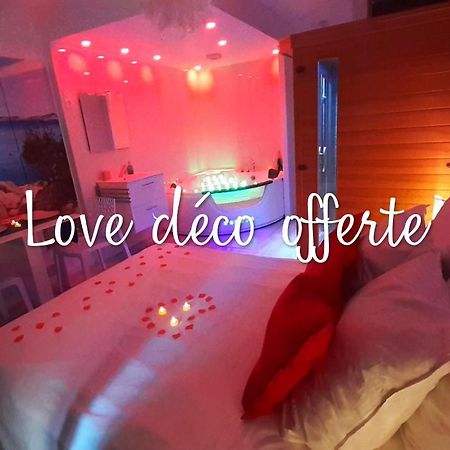 Le Bijou avec Jacuzzi et Sauna, Terrasse plein sud, Wifi, Clim, Parking Privatif Bandol Extérieur photo