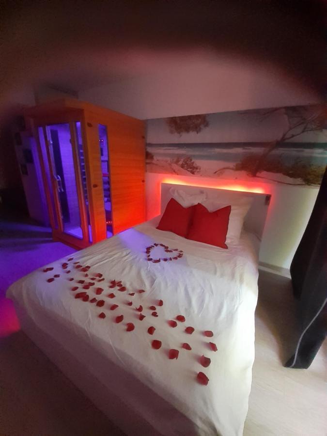 Le Bijou avec Jacuzzi et Sauna, Terrasse plein sud, Wifi, Clim, Parking Privatif Bandol Extérieur photo