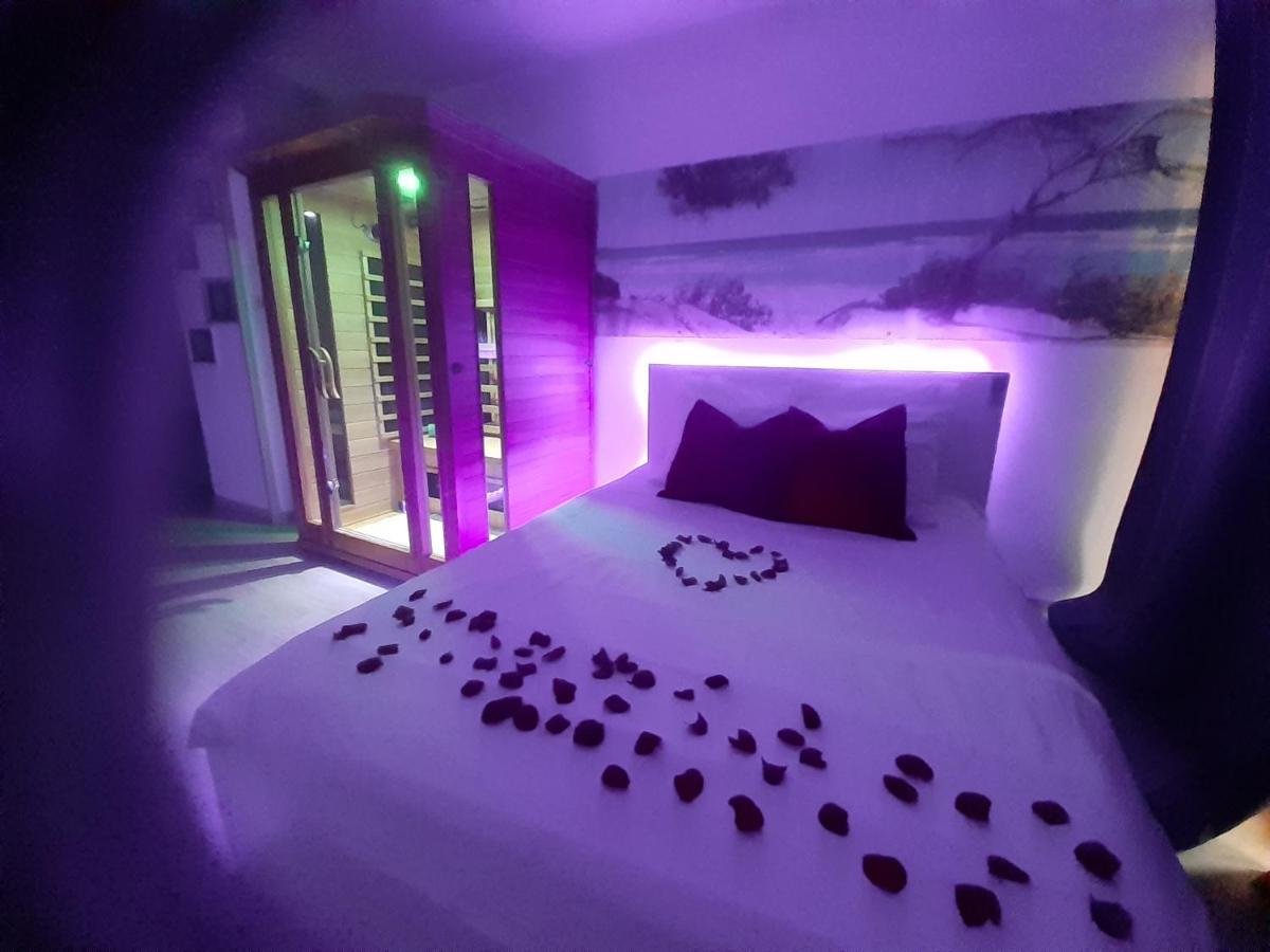 Le Bijou avec Jacuzzi et Sauna, Terrasse plein sud, Wifi, Clim, Parking Privatif Bandol Extérieur photo
