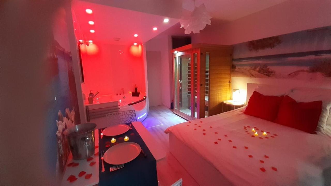 Le Bijou avec Jacuzzi et Sauna, Terrasse plein sud, Wifi, Clim, Parking Privatif Bandol Extérieur photo